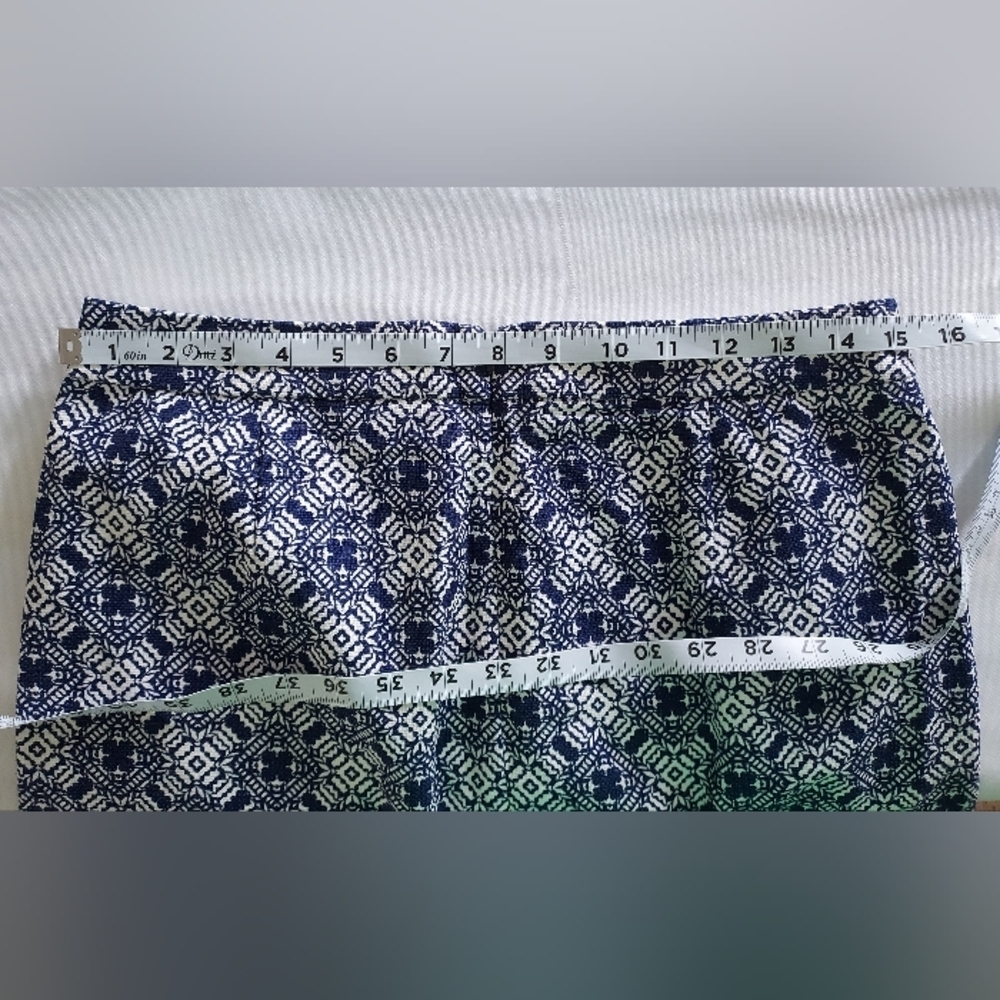 J Crew Jacquard Blue and White Mini Skirt, Size 4. NEW - Picture 7 of 8